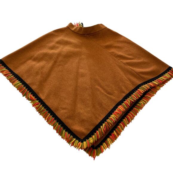 VTG 60s Wool Poncho w/ yarn details Burnt Orange size Small Mod Retro - Picture 1 of 7